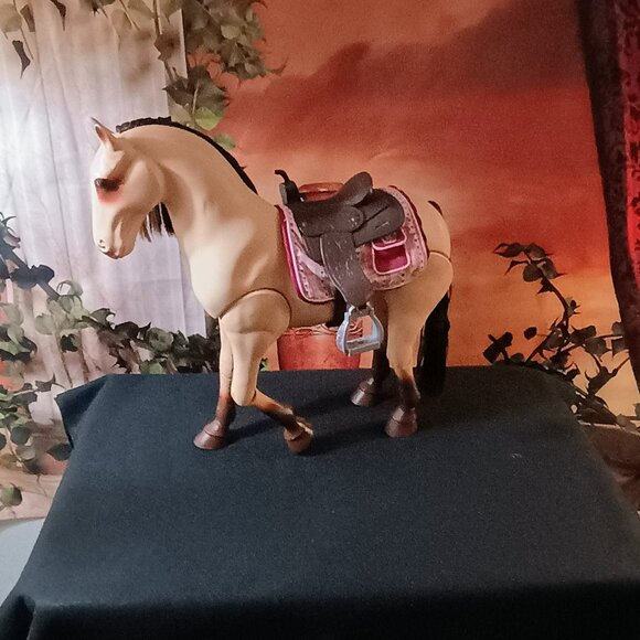 EUC: Our Generation Horse by Battat 20" Tall with Saddle and Poseable Legs - Picture 7 of 11